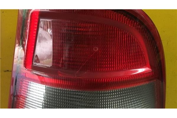 Recambio de piloto trasero izquierdo para mercedes-benz clase a (bm 168) 1.4 140 (168.031) referencia OEM IAM 3310596025  