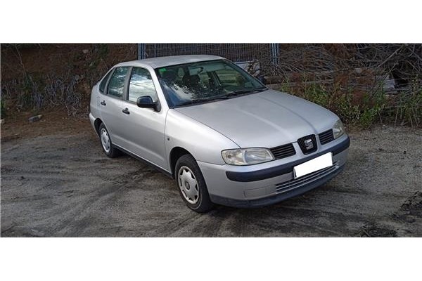 seat cordoba berlina (6k2) del año 1999
