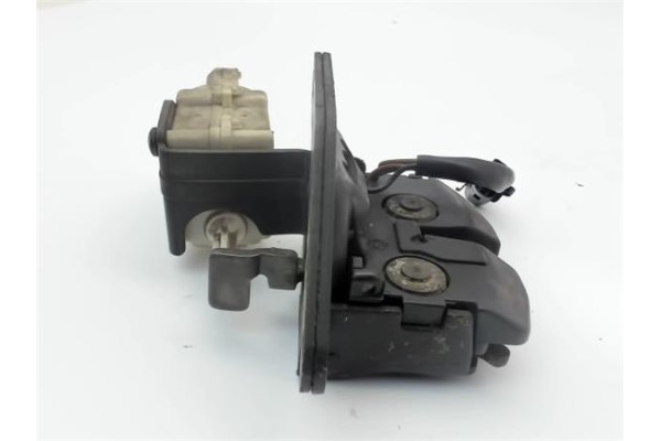 Recambio de cerradura porton para alfa romeo 147 (190) referencia OEM IAM   