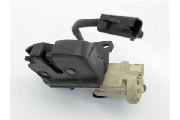 Recambio de cerradura porton para alfa romeo 147 (190) referencia OEM IAM   