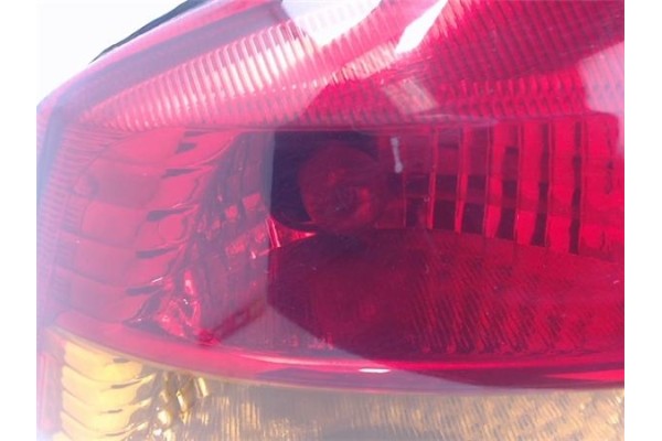 Recambio de piloto trasero izquierdo para opel astra g berlina referencia OEM IAM   