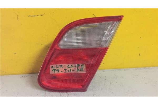 Recambio de piloto interior derecho para mercedes-benz clk (bm 208) coupe 2.0 200 (208.335) referencia OEM IAM 2088200664  