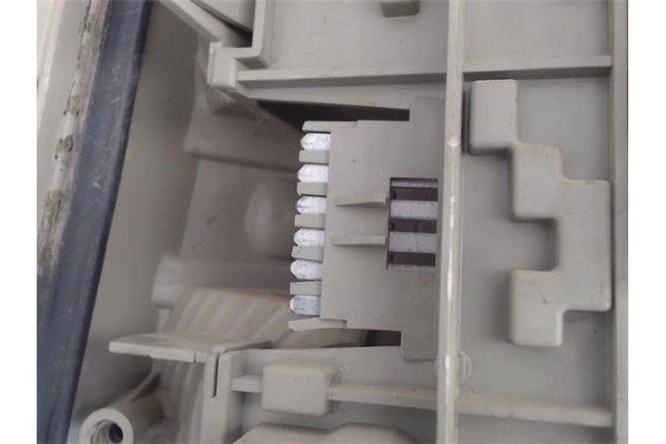 Recambio de piloto trasero derecho para opel astra f berlina referencia OEM IAM   