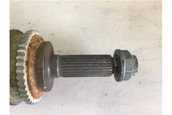 Recambio de palier trasero derecho para subaru legacy iii ranchera familiar (be, bh) 2.5 referencia OEM IAM 84201AE141  