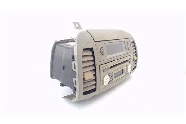 Recambio de radio / cd para nissan micra (k12e) 1.2 16v referencia OEM IAM 28185AX610  