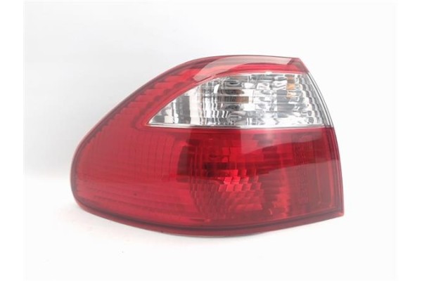 Recambio de piloto trasero izquierdo para mazda 626 familiar (gw) referencia OEM IAM   