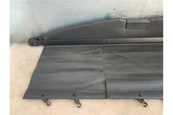 Recambio de bandeja trasero para toyota corolla verso (r1) 1.8 sol referencia OEM IAM 649100F010B0  
