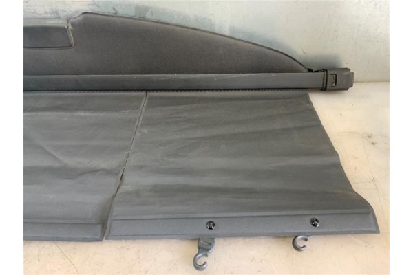 Recambio de bandeja trasero para toyota corolla verso (r1) 1.8 sol referencia OEM IAM 649100F010B0  