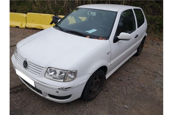 volkswagen polo berlina (6n2) del año 2001