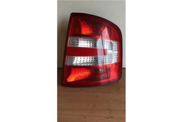 Recambio de piloto trasero derecho para skoda fabia combi (6y5) 1.2 classic referencia OEM IAM YU3X13A602AAB 6Y9945096 