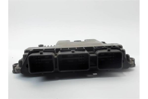 Recambio de centralita para renault scenic ii (jm) referencia OEM IAM 8200391966 0281011776 