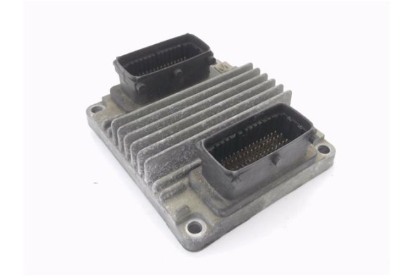 Recambio de centralita para opel corsa c 1.7 club referencia OEM IAM 8972272257 09389429 