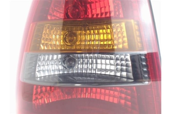 Recambio de piloto trasero izquierdo para opel astra g berlina referencia OEM IAM   