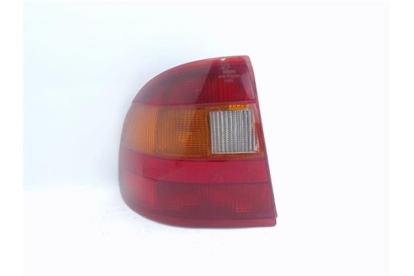 Recambio de piloto trasero izquierdo para opel astra f berlina referencia OEM IAM   