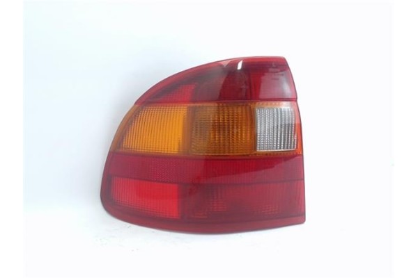 Recambio de piloto trasero izquierdo para opel astra f berlina referencia OEM IAM   