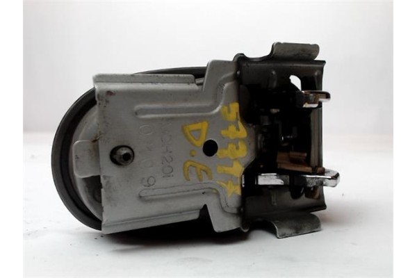 Recambio de manilla int. puerta delantero derecha para mazda 626 berlina (gf) 2.0 referencia OEM IAM MDH20I  