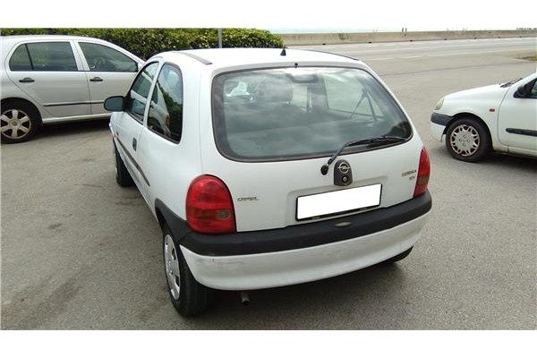 opel corsa b del año 1998