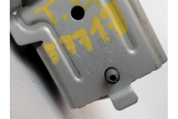 Recambio de manilla int. puerta trasero derecha para mazda 626 berlina (gf) 2.0 referencia OEM IAM MDH20I  