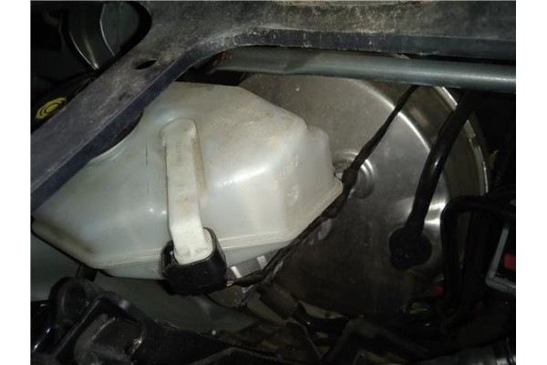 Recambio de bomba freno para land rover discovery sport 2.0 basis fwd referencia OEM IAM LR061403  