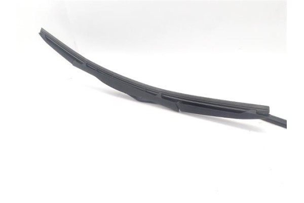 Recambio de brazo limpiaparabrisas delantero derecho para land rover discovery sport 2.0 basis fwd referencia OEM IAM LR064426  