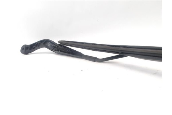 Recambio de brazo limpiaparabrisas delantero izquierdo para land rover discovery sport 2.0 basis fwd referencia OEM IAM LR082684