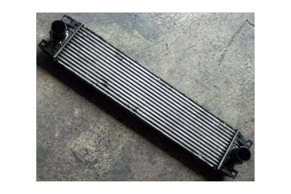 Recambio de intercooler para opel movano furgón (f9) 2.5 dti referencia OEM IAM 4415074  