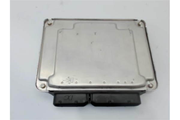 Recambio de centralita para volkswagen golf iv berlina (1j1) referencia OEM IAM 038906012FB 0281010651 