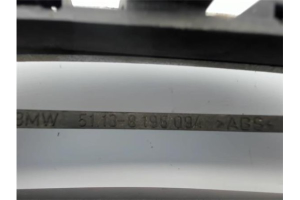 Recambio de rejilla capo para bmw serie 3 berlina (e36) referencia OEM IAM 51138185802 51138195094 