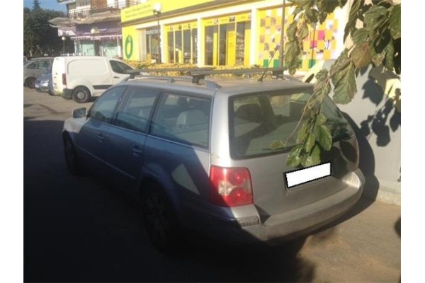 volkswagen passat variant (3b6) del año 2001