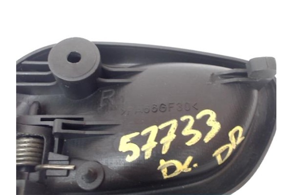 Recambio de manilla int. puerta delantero derecha para opel agila 1.2 básico referencia OEM IAM 4706319  