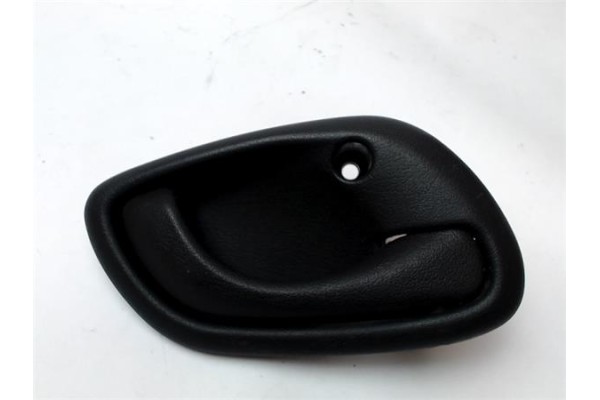 Recambio de manilla int. puerta trasero derecha para opel agila 1.2 básico referencia OEM IAM 4706321  