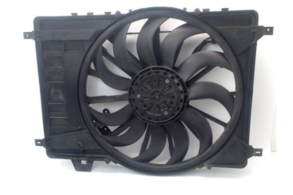Recambio de electroventilador para land rover discovery sport 2.0 basis fwd referencia OEM IAM LR045248  