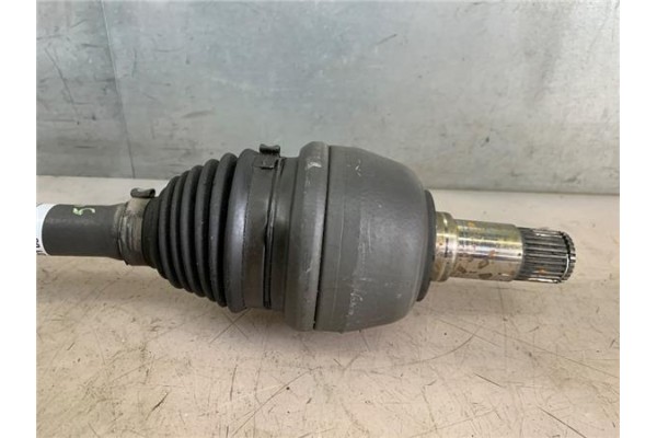 Recambio de palier delantero izquierdo para mercedes-benz clase b (bm 246) 1.8 b 200 cdi (246.201) referencia OEM IAM A246330160