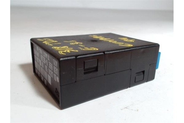 Recambio de caja reles para bmw serie 3 berlina (e36) 1.7 318tds se referencia OEM IAM 61358359031 05012110 