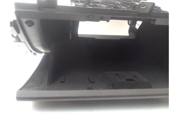 Recambio de guantera salpicadero para land rover discovery sport 2.0 basis fwd referencia OEM IAM LR092304  