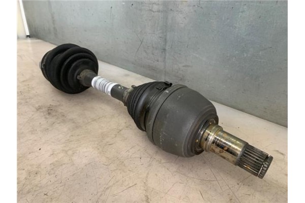 Recambio de palier delantero izquierdo para mercedes-benz clase b (bm 246) 1.8 b 200 cdi (246.201) referencia OEM IAM A246330160
