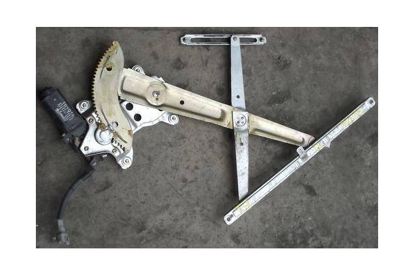 Recambio de mecanismo elevalunas delantero izquierdo para toyota 4-runner (n13) 3.0 v6 referencia OEM IAM 8572035070  