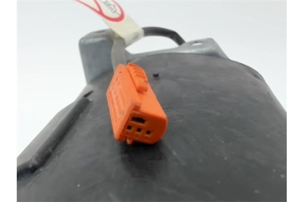 Recambio de airbag lateral delantero derecho para bmw serie 5 berlina (e39) 2.5 523i referencia OEM IAM 5281723785  
