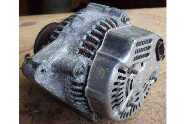 Recambio de alternador para toyota 4-runner (n13) 3.0 v6 referencia OEM IAM 2706065040 1002110130 