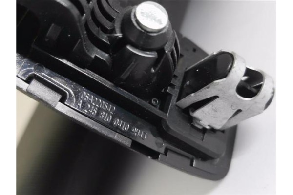 Recambio de parasol derecho para mercedes-benz clase b (bm 246) 1.8 b 200 cdi (246.201) referencia OEM IAM A2468102200  