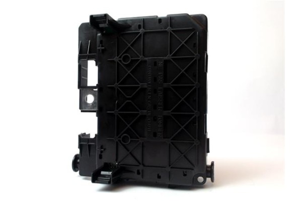 Recambio de caja fusibles/rele para citroen c5 berlina 2.0 hdi referencia OEM IAM T118470003G  
