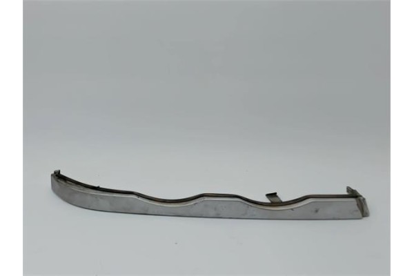 Recambio de cerquillo faro para bmw serie 3 berlina (e46) referencia OEM IAM 51138208482  