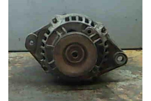 Recambio de alternador para nissan terrano ii (r20) 2.7 td 4wd referencia OEM IAM 21007F001 0123310051 