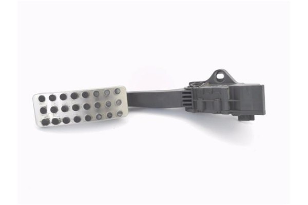 Recambio de pedal acelerador para mercedes-benz clase b (bm 246) 1.8 b 200 cdi (246.201) referencia OEM IAM A2463001404  
