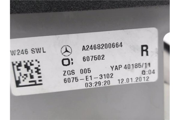 Recambio de piloto trasero derecho para mercedes-benz clase b (bm 246) 1.8 b 200 cdi (246.201) referencia OEM IAM A2468200664  