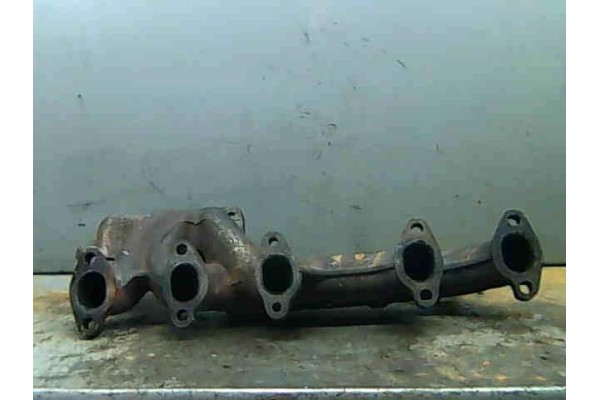 Recambio de colector escape para volvo v70 familiar 2.5 tdi referencia OEM IAM 9497249  