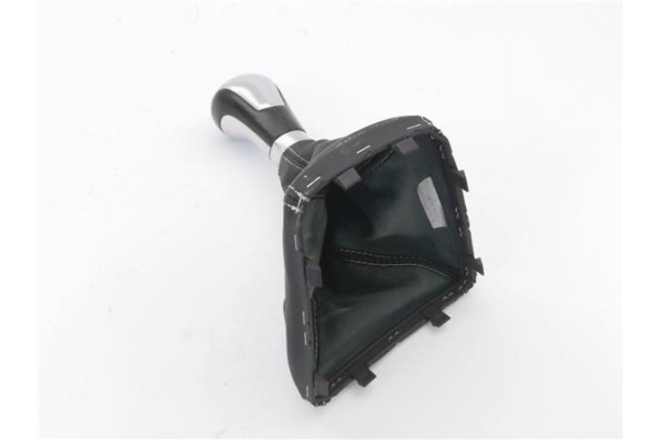 Recambio de pomo palanca cambio para mercedes-benz clase b (bm 246) 1.8 b 200 cdi (246.201) referencia OEM IAM A24636415109E38 A