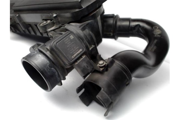 Recambio de carcasa filtro aire para ford fiesta vi 1.4 tdci referencia OEM IAM 8V219A675A  