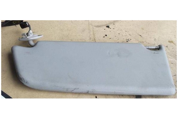 Recambio de parasol derecho para opel astra h berlina 1.7 cdti referencia OEM IAM 13233498  