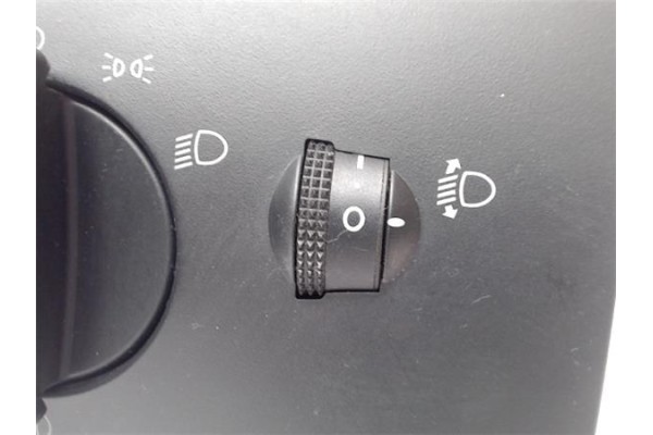 Recambio de mando de luces para ford focus ii (da_) 1.6 tdci referencia OEM IAM 4M5T13A024LA  